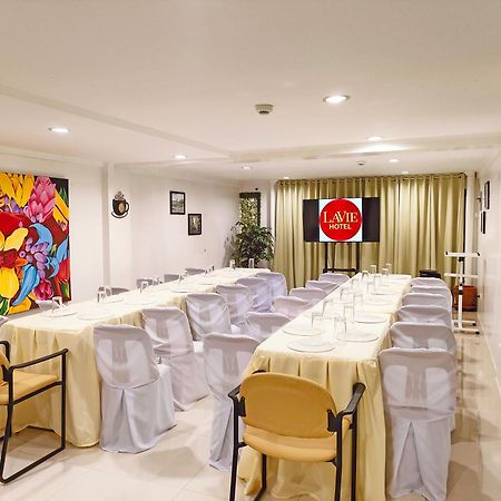 Lavie Hotel Vigan Esterno foto