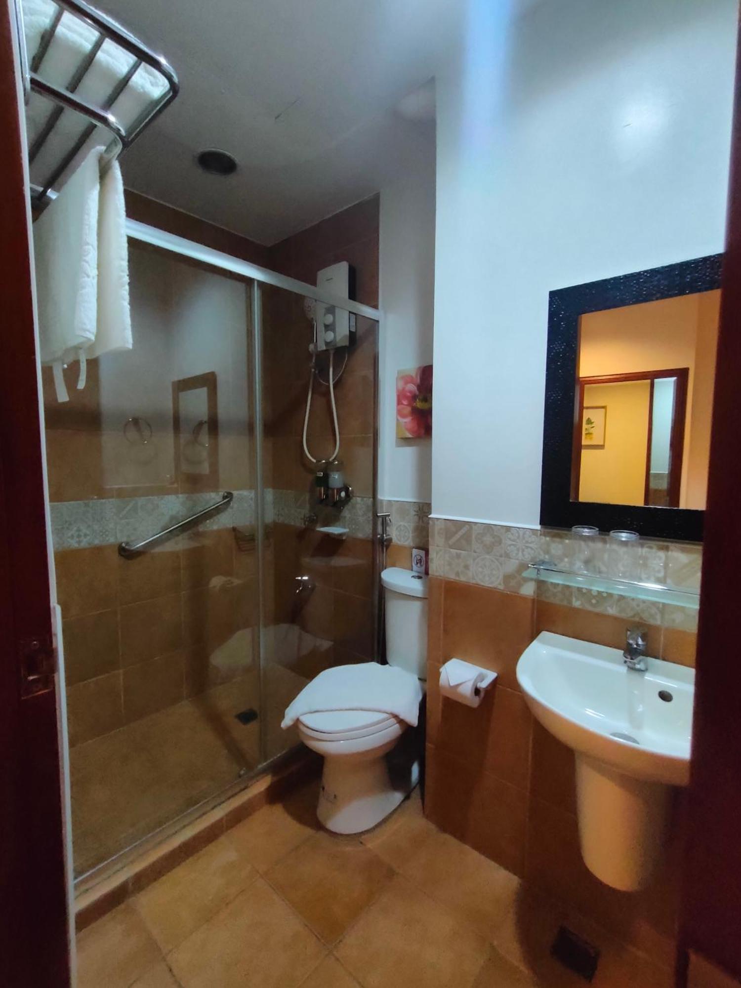 Lavie Hotel Vigan Esterno foto